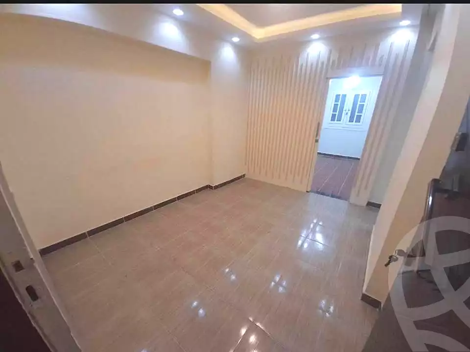 https://aqarmap.com.eg/en/listing/7084076-for-sale-alexandria-bw-qyr-street-10