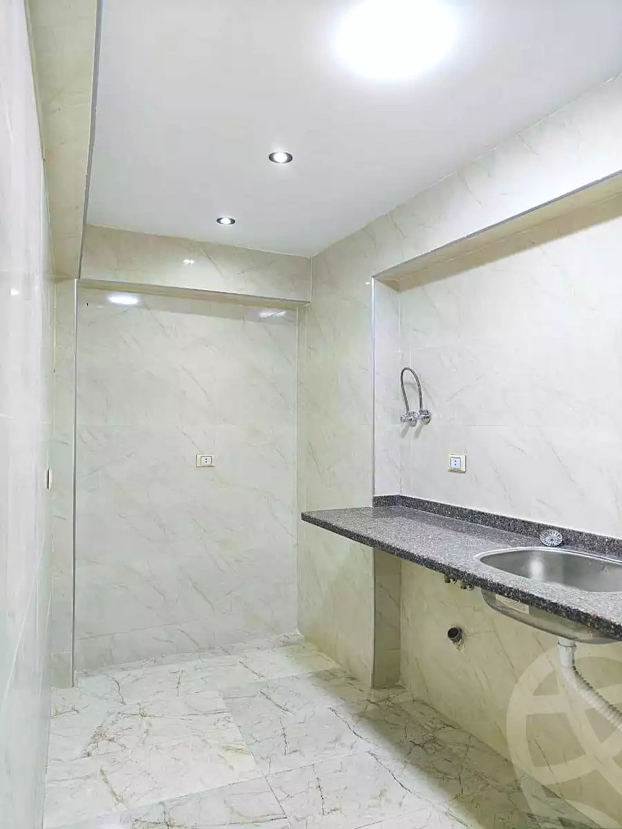https://aqarmap.com.eg/en/listing/7084294-for-sale-alexandria-al-agamy-bw-ywsf