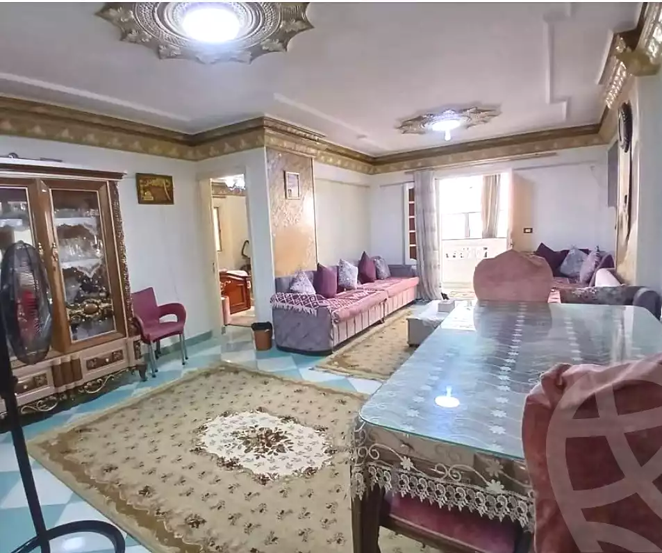 https://aqarmap.com.eg/ar/listing/7084323-for-sale-alexandria-el-asafra-l-sfr-bhry
