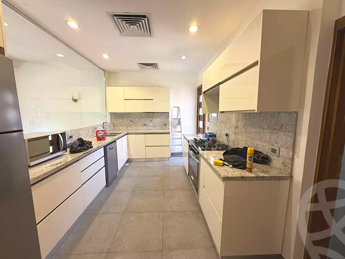 https://aqarmap.com.eg/ar/listing/7084554-for-rent-cairo-el-sheikh-zayed-city-compounds-kmbwnd-ljry-swdyk