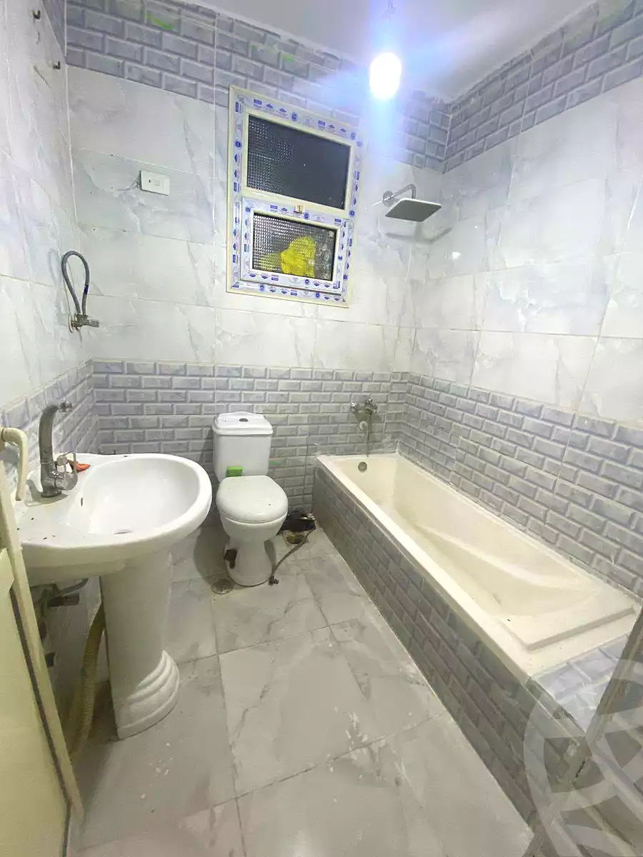 https://aqarmap.com.eg/en/listing/7084612-for-rent-cairo-elnozha-Streettt-27