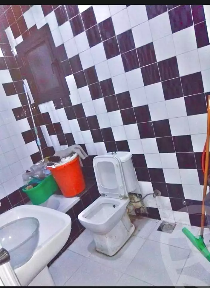 https://aqarmap.com.eg/ar/listing/7084709-for-sale-cairo-faisal-el-matbeaa-amr-ibn-al-aas-st