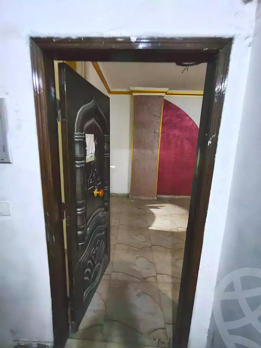 https://aqarmap.com.eg/ar/listing/7084891-for-rent-cairo-helwan-hadayek-helwan-nile-corniche-st