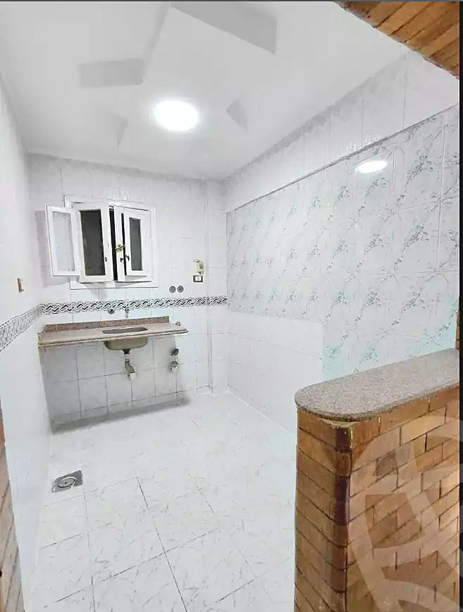 https://aqarmap.com.eg/ar/listing/7085027-for-sale-alexandria-al-agamy-shataa-el-nakheel