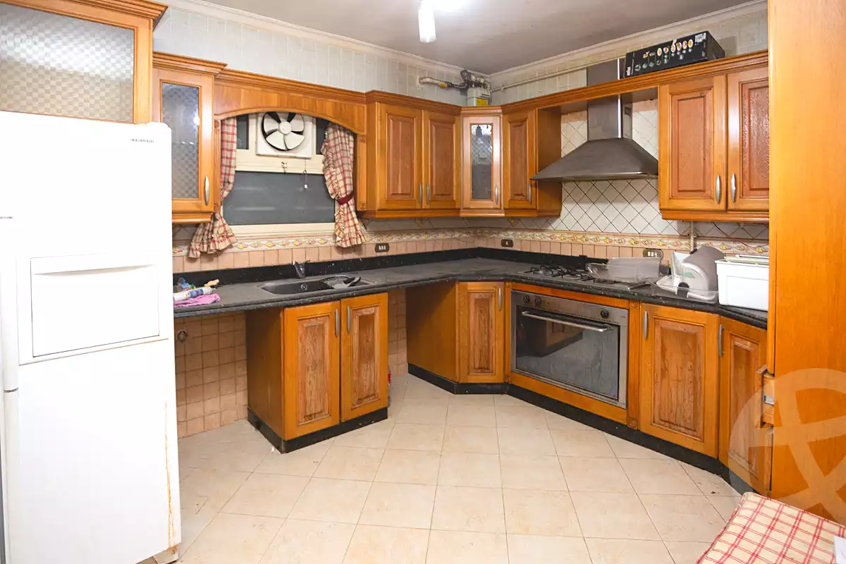 https://aqarmap.com.eg/en/listing/7085049-for-sale-alexandria-glim-shr-ljysh