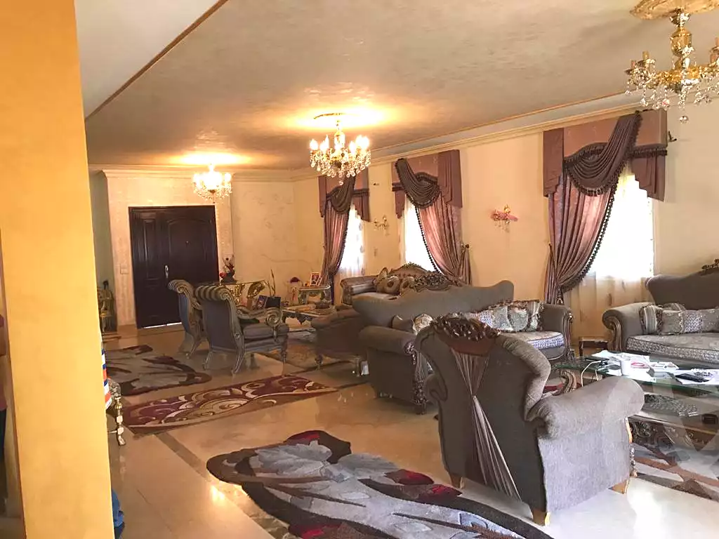فيلا بـ٣ غرف نوم في مدينتي، صورة ٢ من ١٠