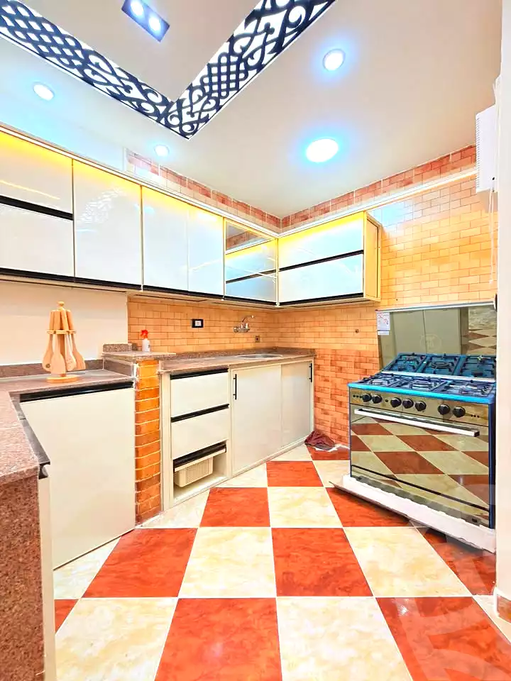 https://aqarmap.com.eg/ar/listing/7085263-for-sale-alexandria-al-agamy-shataa-el-nakheel