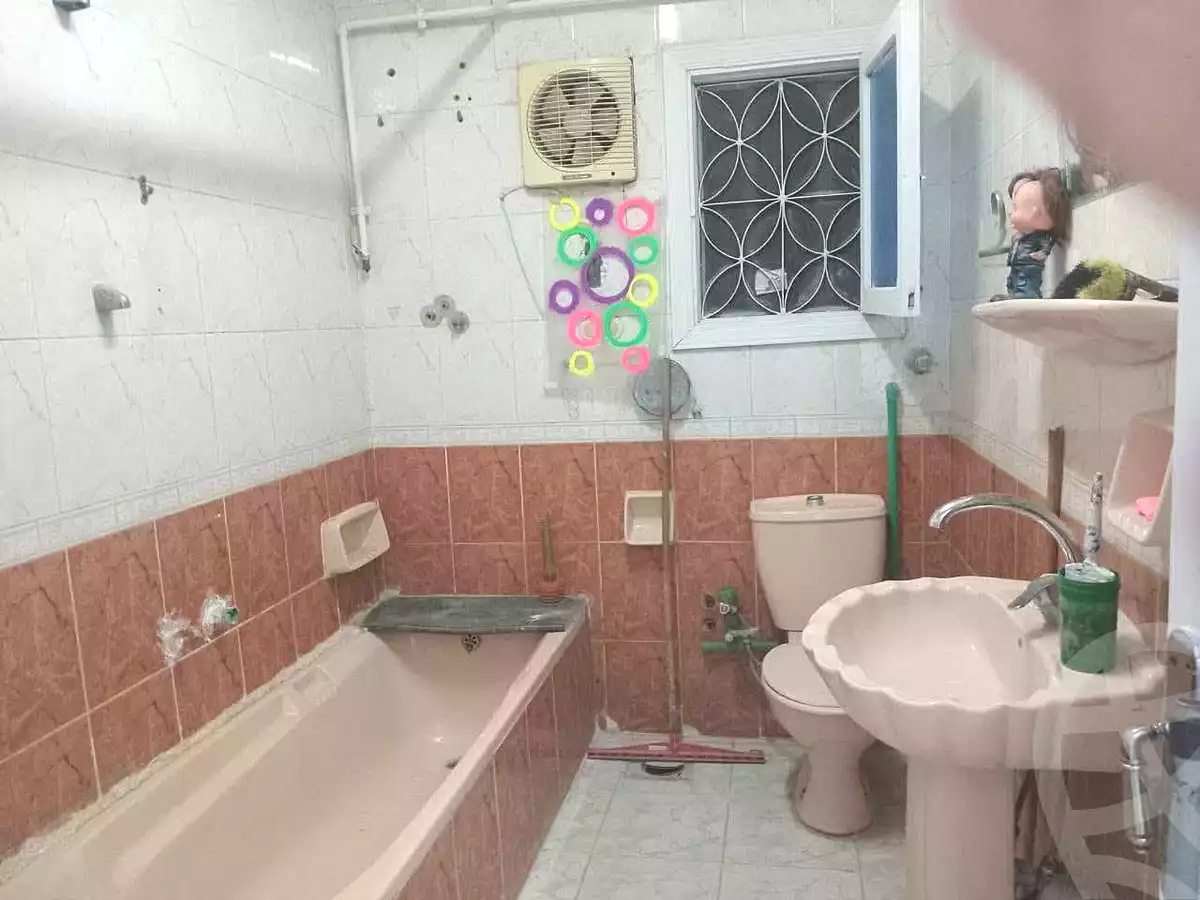 https://aqarmap.com.eg/ar/listing/7085282-for-rent-alexandria-el-asafra-shr-mlk-hfny