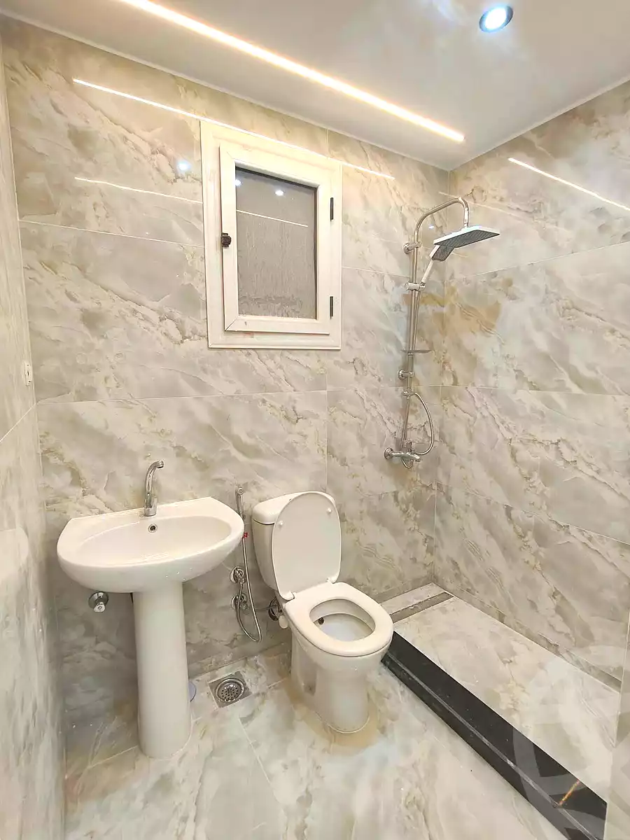 https://aqarmap.com.eg/ar/listing/7085288-for-sale-alexandria-sydy-bshr-sydy-bshr-bhry-khalil-hamada-st