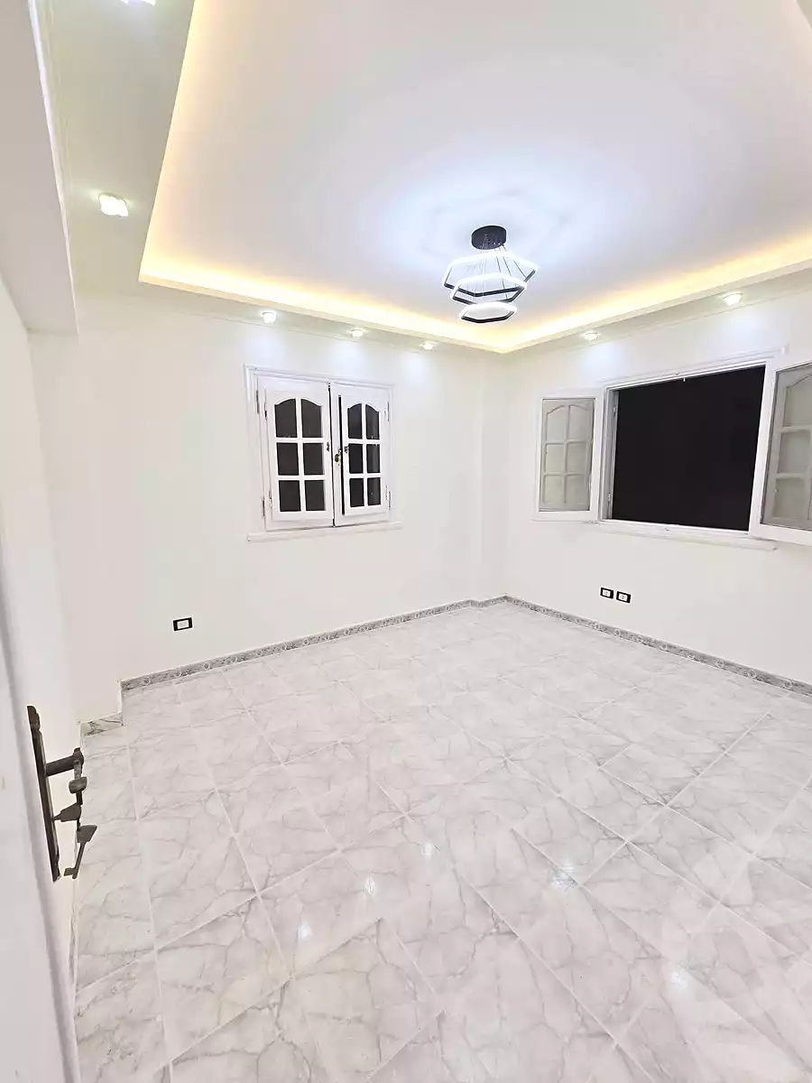 https://aqarmap.com.eg/ar/listing/7085411-for-sale-alexandria-al-agamy