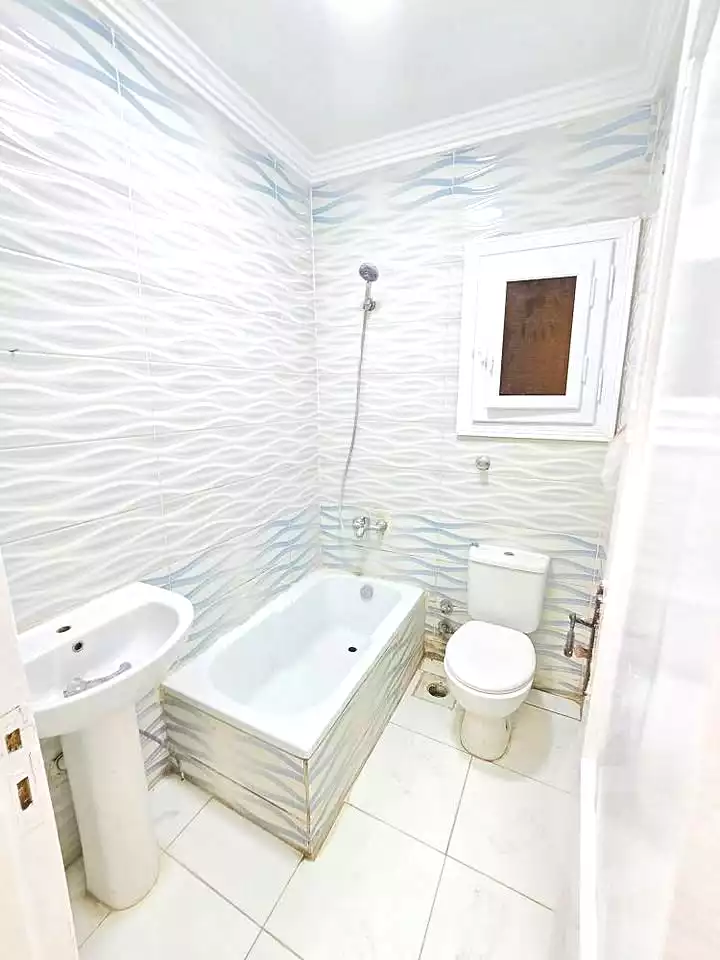 https://aqarmap.com.eg/ar/listing/7085463-for-sale-alexandria-al-agamy-shataa-el-nakheel