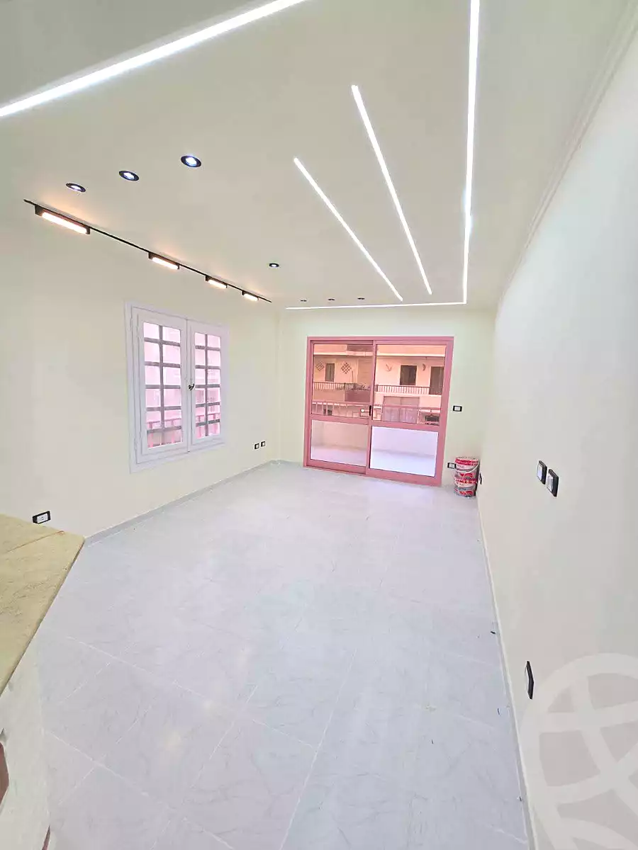 https://aqarmap.com.eg/ar/listing/7085481-for-sale-alexandria-al-agamy-shataa-el-nakheel