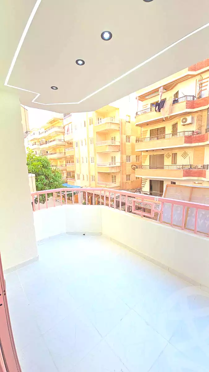 https://aqarmap.com.eg/ar/listing/7085481-for-sale-alexandria-al-agamy-shataa-el-nakheel