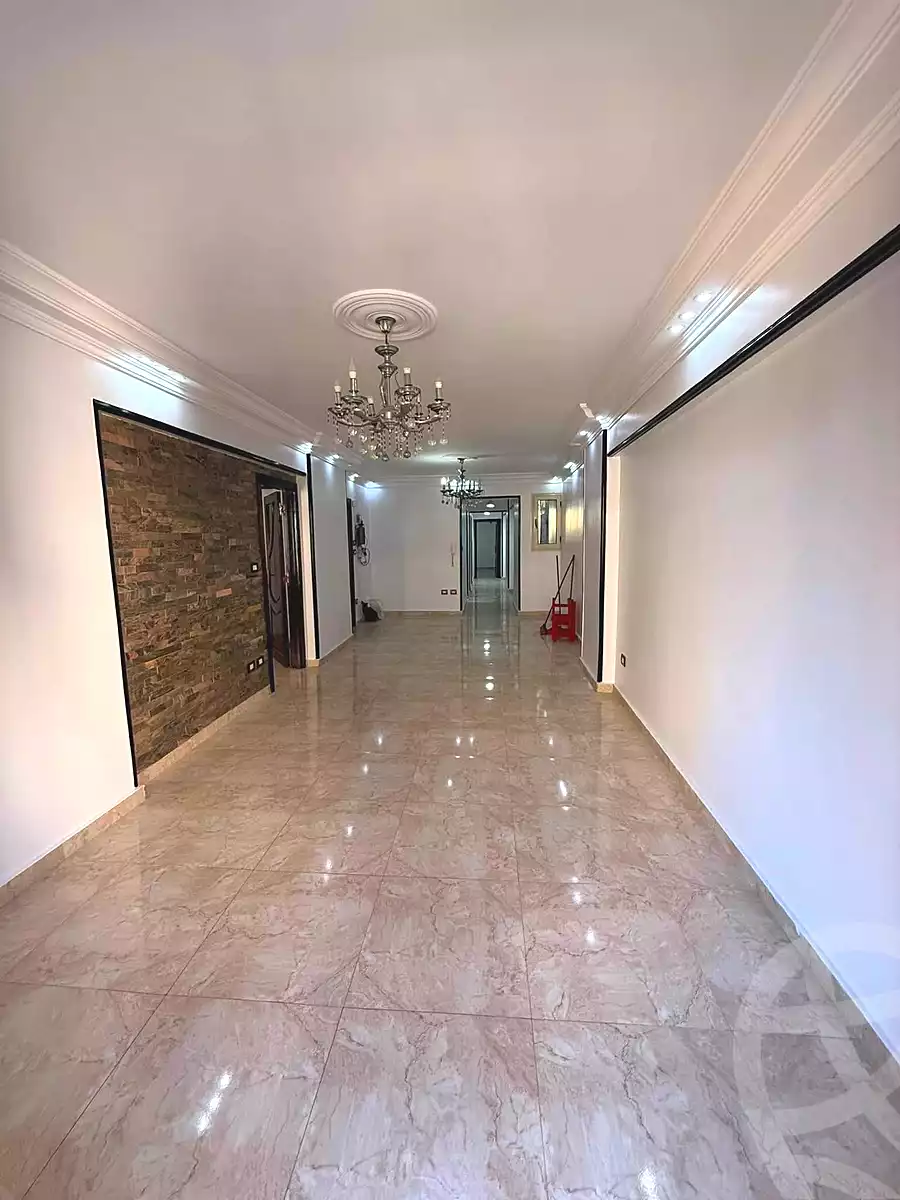 https://aqarmap.com.eg/ar/listing/7085563-for-sale-alexandria-el-mandara-shr-jml-bd-lnsr
