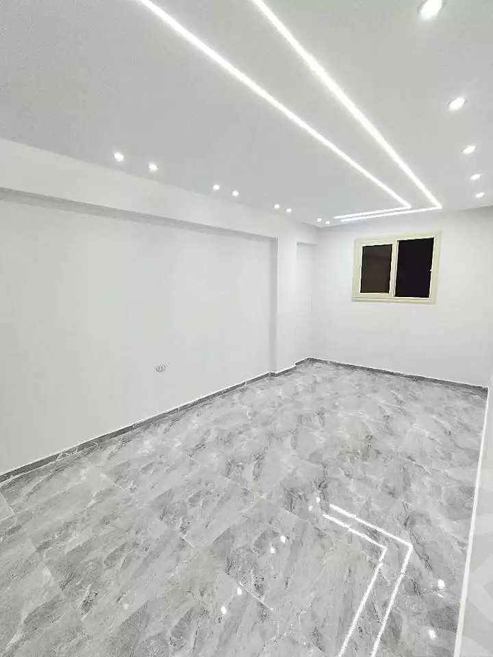 https://aqarmap.com.eg/ar/listing/7085629-for-sale-alexandria-lsywf-el-falki