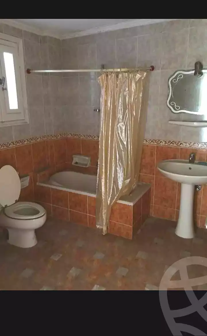 https://aqarmap.com.eg/en/listing/7085672-for-sale-alexandria-miami-abou-el-arab-st