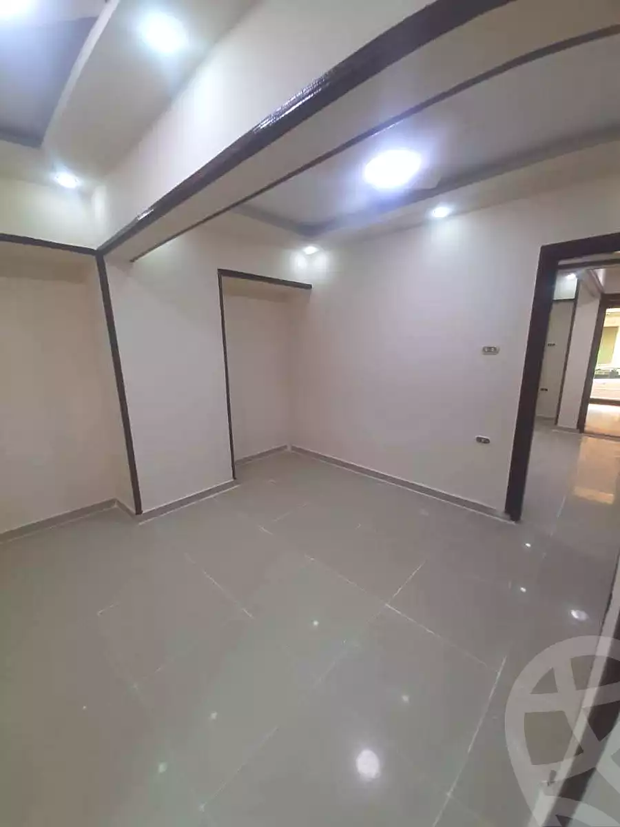 https://aqarmap.com.eg/ar/listing/7085721-for-sale-alexandria-al-agamy-shataa-el-nakheel
