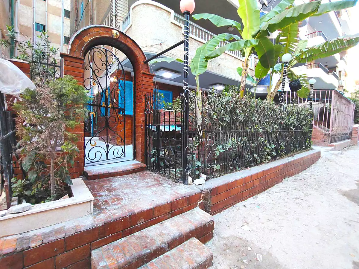 https://aqarmap.com.eg/ar/listing/7085944-for-sale-alexandria-al-agamy-shataa-el-nakheel
