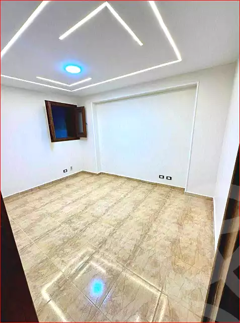 https://aqarmap.com.eg/ar/listing/7085955-for-sale-alexandria-sydy-bshr-sydy-bshr-bhry-shr-mhmwd-l-yswy