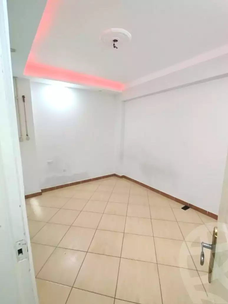 https://aqarmap.com.eg/ar/listing/7085969-for-sale-alexandria-lsywf-el-falki-street-16-el-eslah