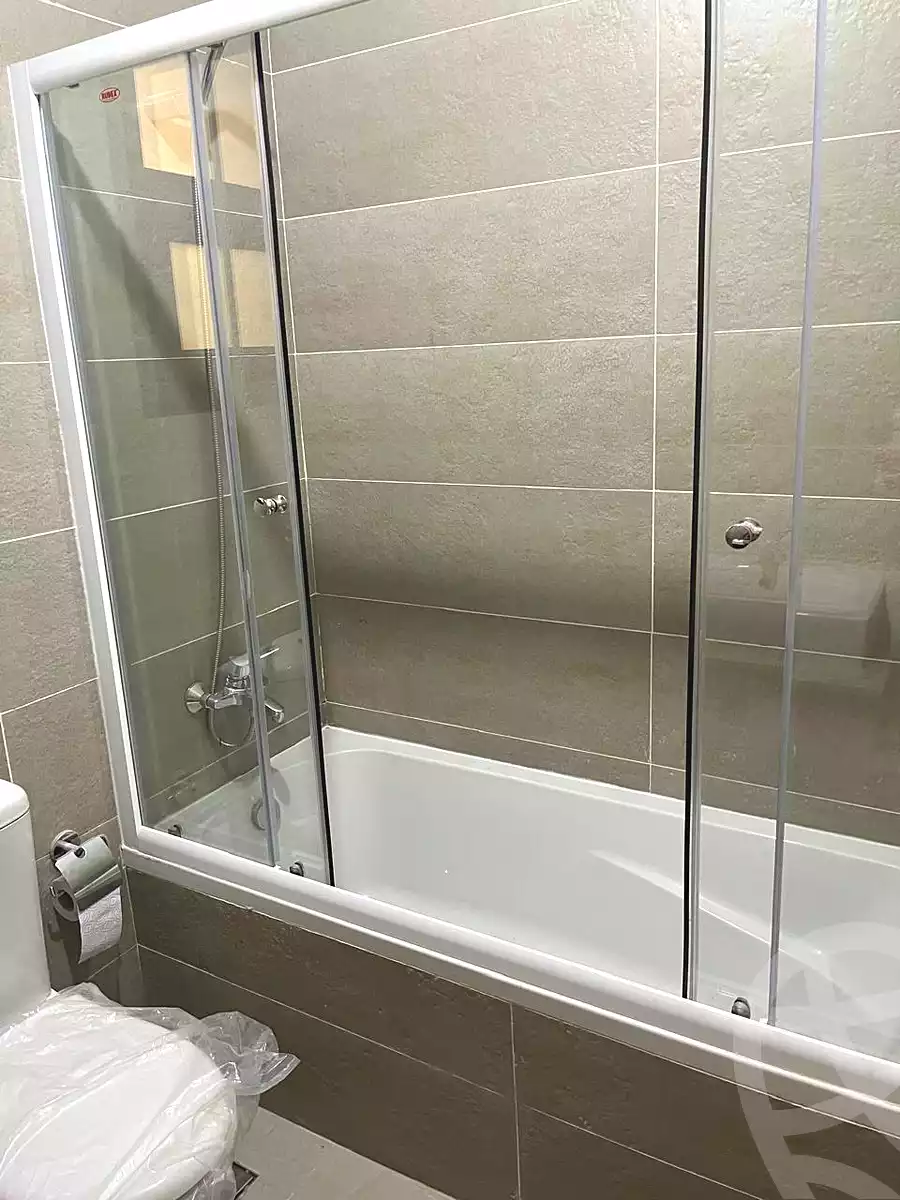 https://aqarmap.com.eg/en/listing/7085907-for-rent-cairo-new-cairo-compounds-fifth-square