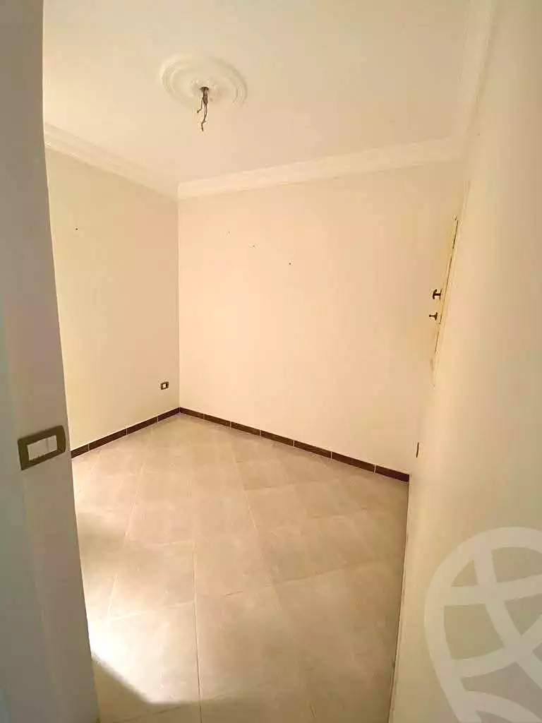 https://aqarmap.com.eg/ar/listing/7086079-for-sale-alexandria-sydy-bshr-sydy-bshr-qbly-cairo-st