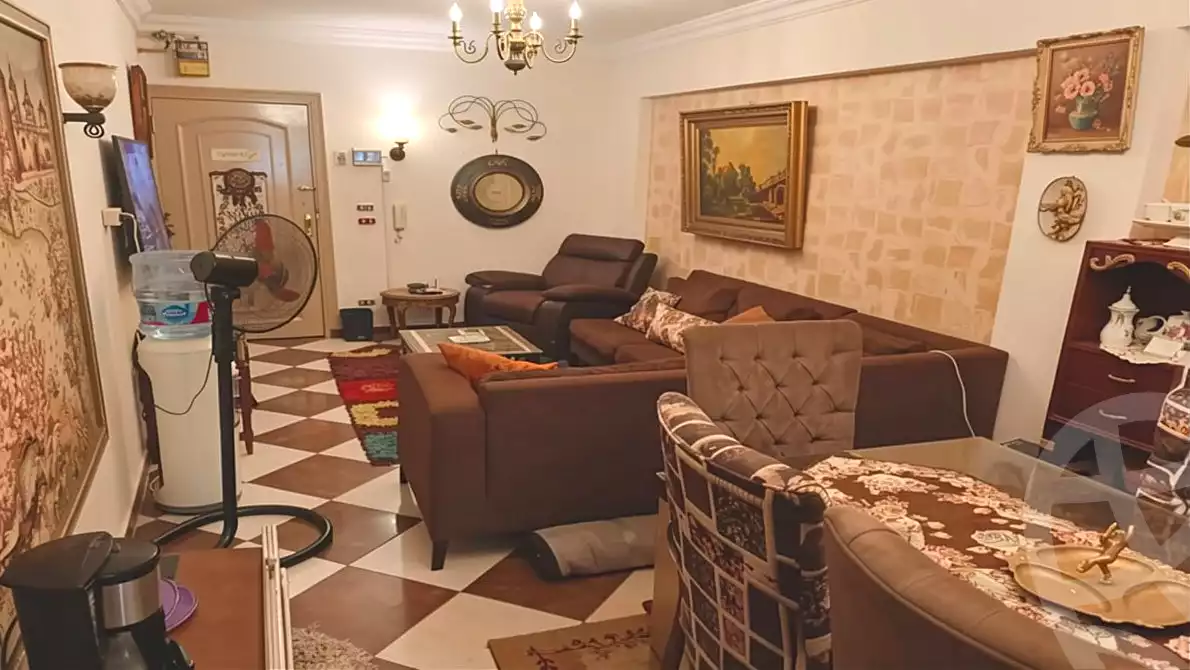 https://aqarmap.com.eg/ar/listing/7086148-for-sale-alexandria-sydy-bshr-sydy-bshr-bhry-shr-khld-bn-lwlyd