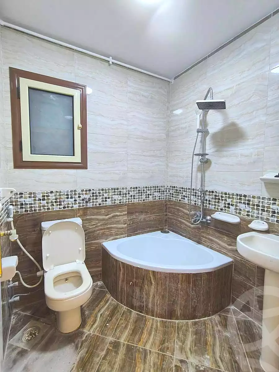 https://aqarmap.com.eg/ar/listing/7086173-for-sale-alexandria-miami-khld-bn-lwlyd