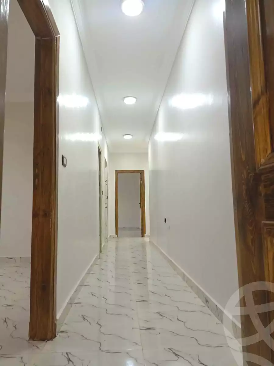 https://aqarmap.com.eg/en/listing/7086664-for-sale-cairo-helwan-hadayek-helwan-nile-corniche-st