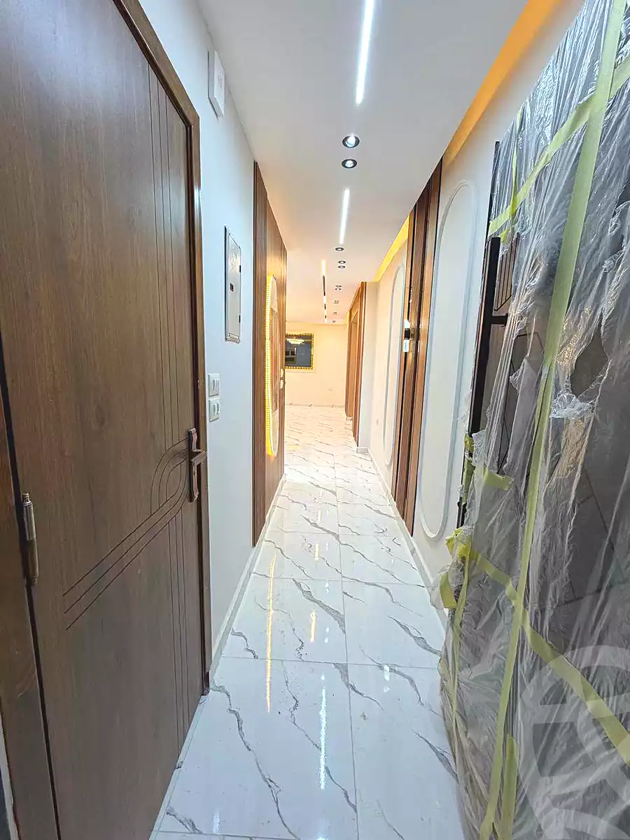 https://aqarmap.com.eg/ar/listing/7086769-for-sale-cairo-el-haram-el-lebeny-el-magzar-el-aly-st