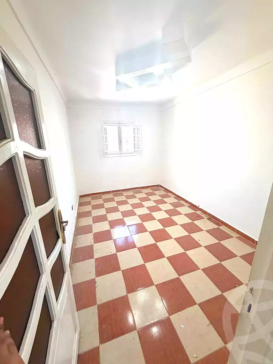 https://aqarmap.com.eg/ar/listing/7086783-for-sale-alexandria-lsywf-el-falki