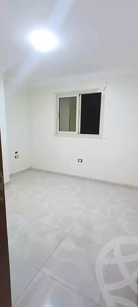 https://aqarmap.com.eg/en/listing/7086808-for-sale-cairo-helwan-hadayek-helwan-el-eshrein-st