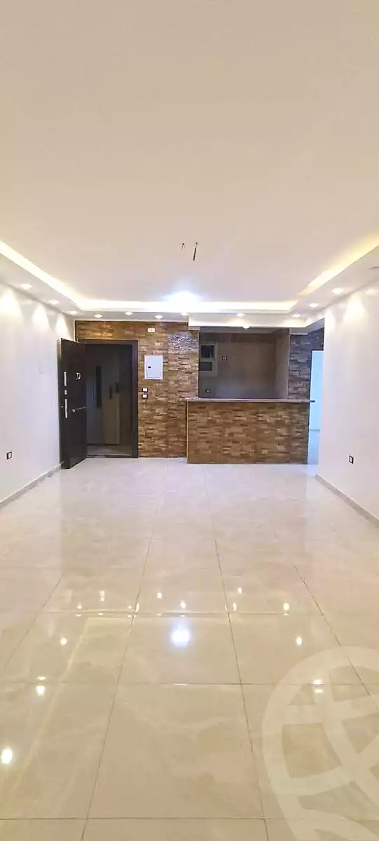 https://aqarmap.com.eg/en/listing/7086808-for-sale-cairo-helwan-hadayek-helwan-el-eshrein-st