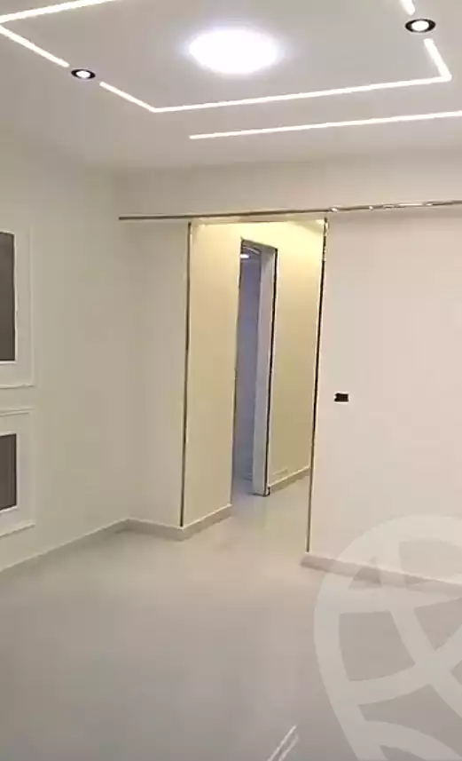 https://aqarmap.com.eg/ar/listing/7086821-for-sale-alexandria-miami-mahmoud-el-isawy-st