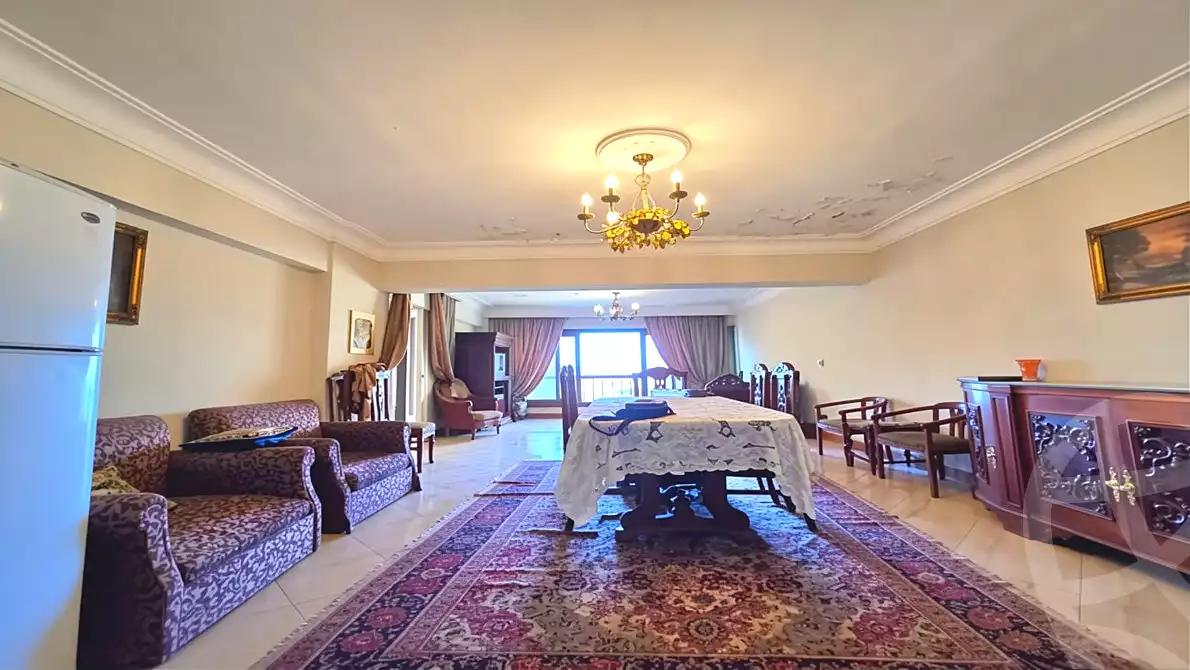 https://aqarmap.com.eg/ar/listing/7086830-for-sale-alexandria-el-montazah