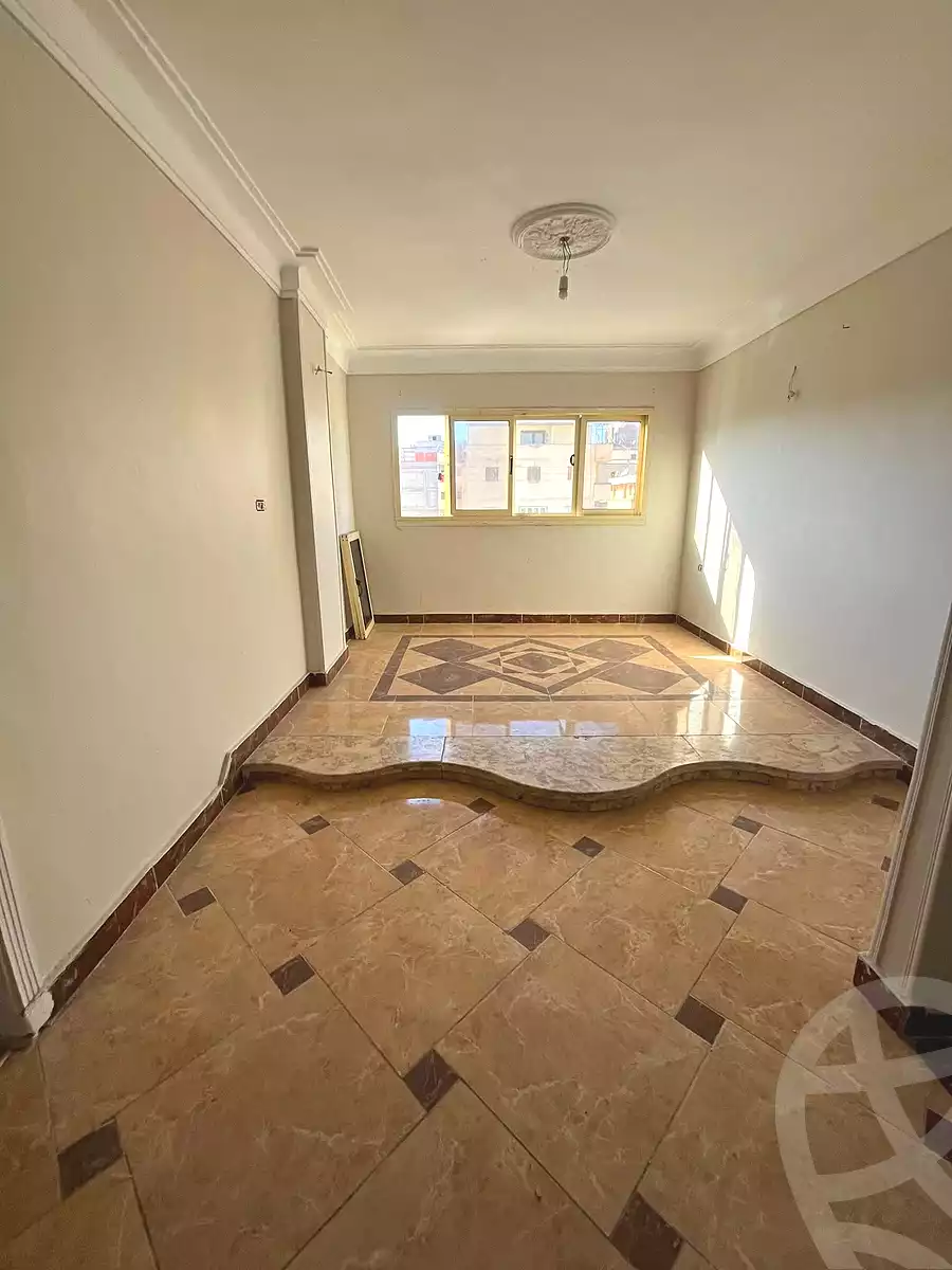 https://aqarmap.com.eg/ar/listing/7087095-for-sale-alexandria-lsywf-el-falki