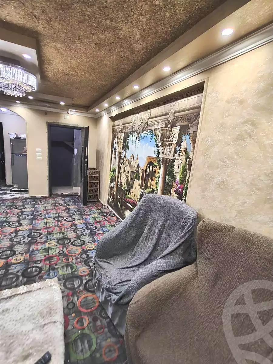 https://aqarmap.com.eg/en/listing/7087379-for-sale-cairo-helwan-hadayek-helwan-nile-corniche-st