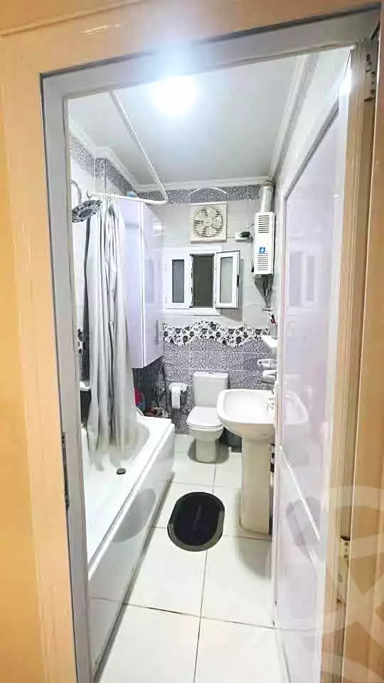 https://aqarmap.com.eg/ar/listing/7087458-for-sale-cairo-ain-shams-jsr-lswys-gamal-abd-el-naser-st
