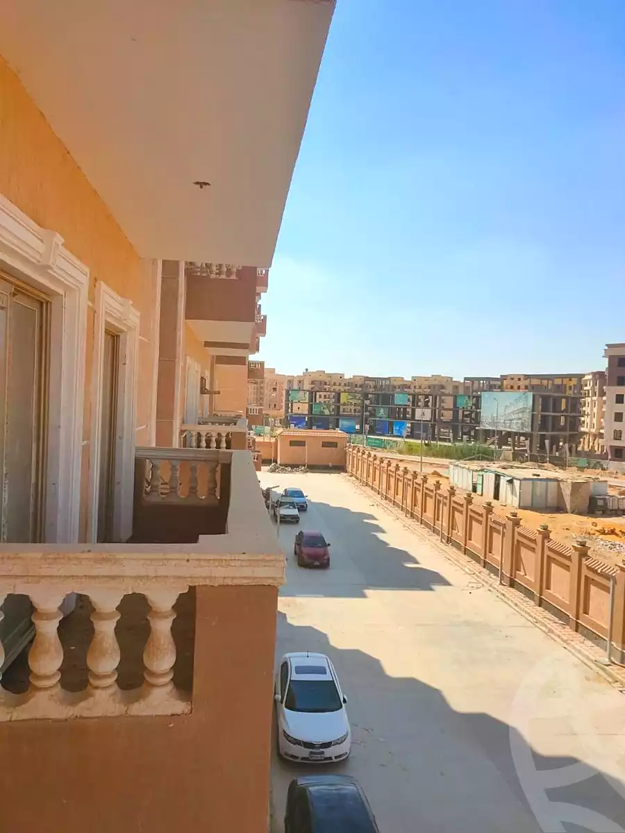 https://aqarmap.com.eg/ar/listing/7087585-for-sale-cairo-new-cairo-compounds-verdun-green-city