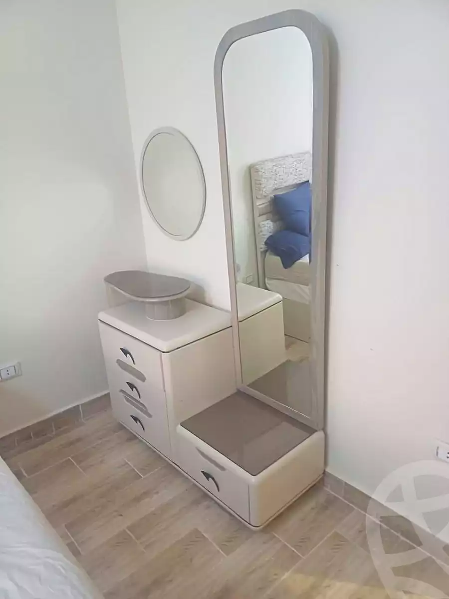 https://aqarmap.com.eg/ar/listing/7087793-for-sale-cairo-new-cairo-south-investors-gamal-abdel-nasser-st