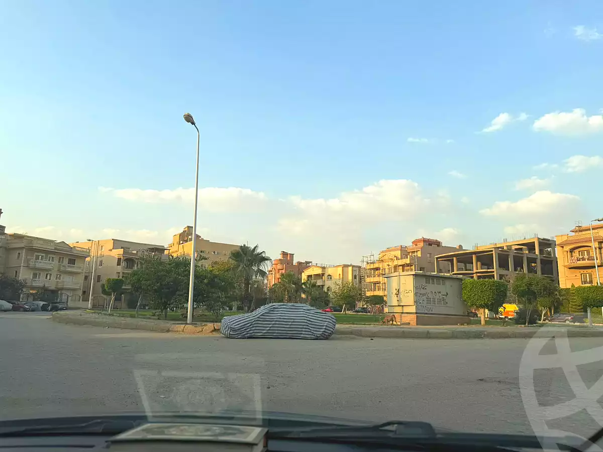 https://aqarmap.com.eg/ar/listing/7087818-for-rent-cairo-new-cairo-first-settlement-neighbourhood-10-el-shaheed-abdul-fattah-ahmed-st