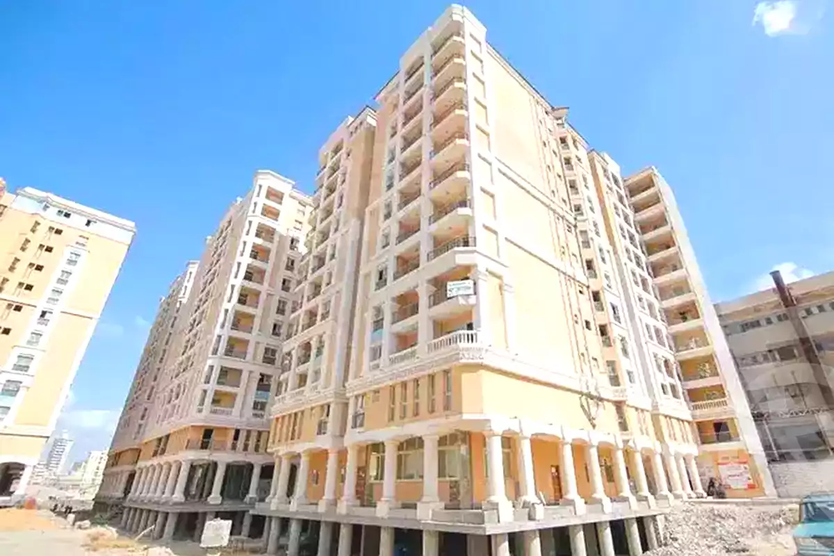https://aqarmap.com.eg/en/listing/7088004-for-sale-alexandria-lsywf-gamila-city-compound