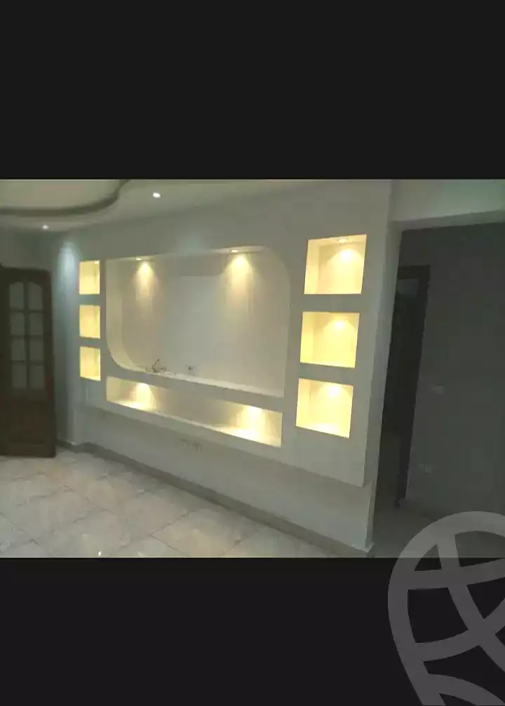 https://aqarmap.com.eg/en/listing/7088032-for-sale-alexandria-sydy-bshr-sydy-bshr-qbly
