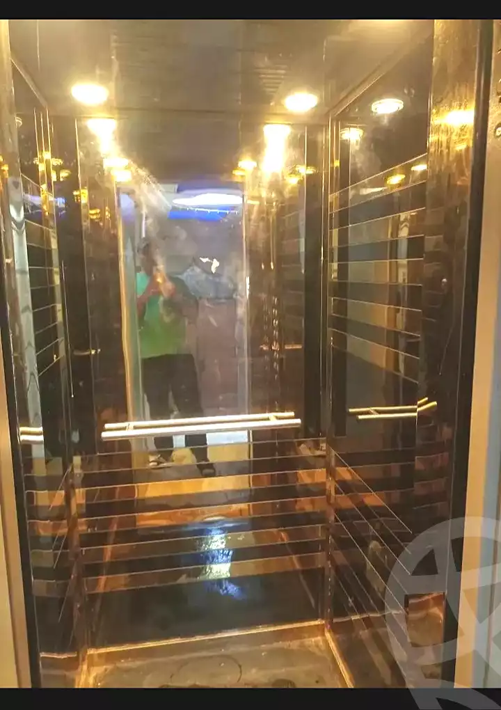 https://aqarmap.com.eg/en/listing/7088032-for-sale-alexandria-sydy-bshr-sydy-bshr-qbly
