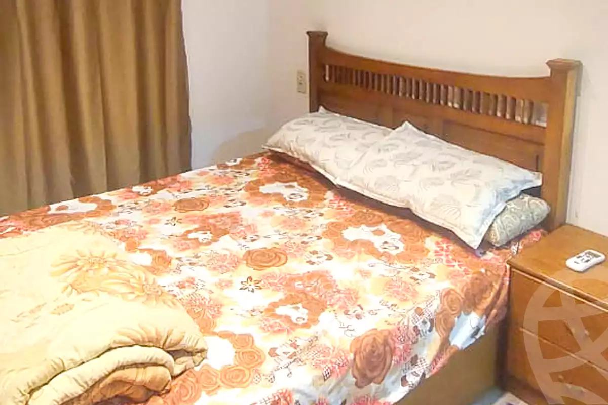 https://aqarmap.com.eg/ar/listing/7088057-for-sale-alexandria-el-montazah-compounds-in-el-montazah-royal-plaza-compound-al-halawany