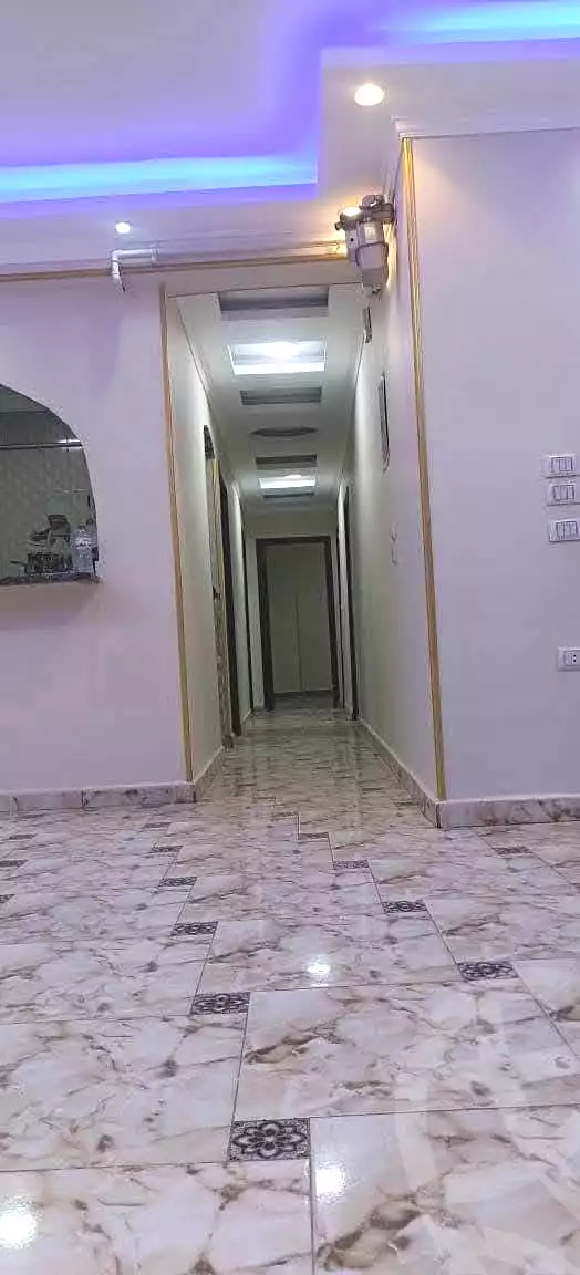 https://aqarmap.com.eg/en/listing/7088088-for-sale-cairo-helwan-hadayek-helwan-nile-corniche-st