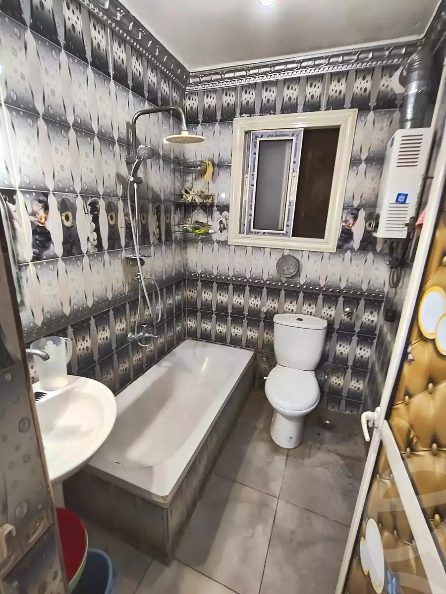 https://aqarmap.com.eg/en/listing/7088110-for-sale-cairo-helwan-hadayek-helwan-nile-corniche-st