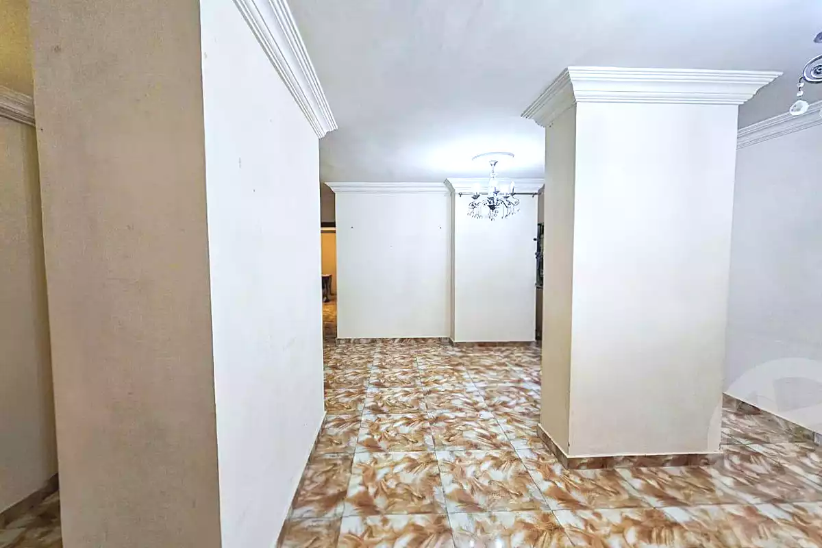 https://aqarmap.com.eg/en/listing/7088362-for-sale-alexandria-el-montazah-el-geesh