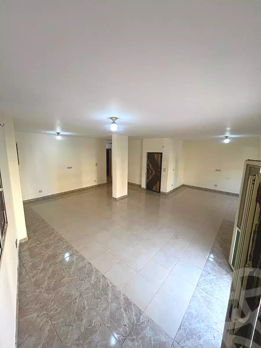 https://aqarmap.com.eg/ar/listing/7088407-for-sale-cairo-el-sheikh-zayed-city-el-hay-elasher-street-100