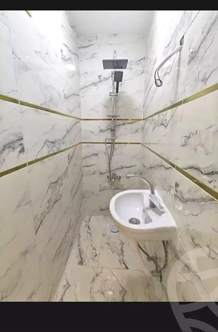 https://aqarmap.com.eg/en/listing/7088499-for-sale-alexandria-el-asafra-shr-mlk-hfny